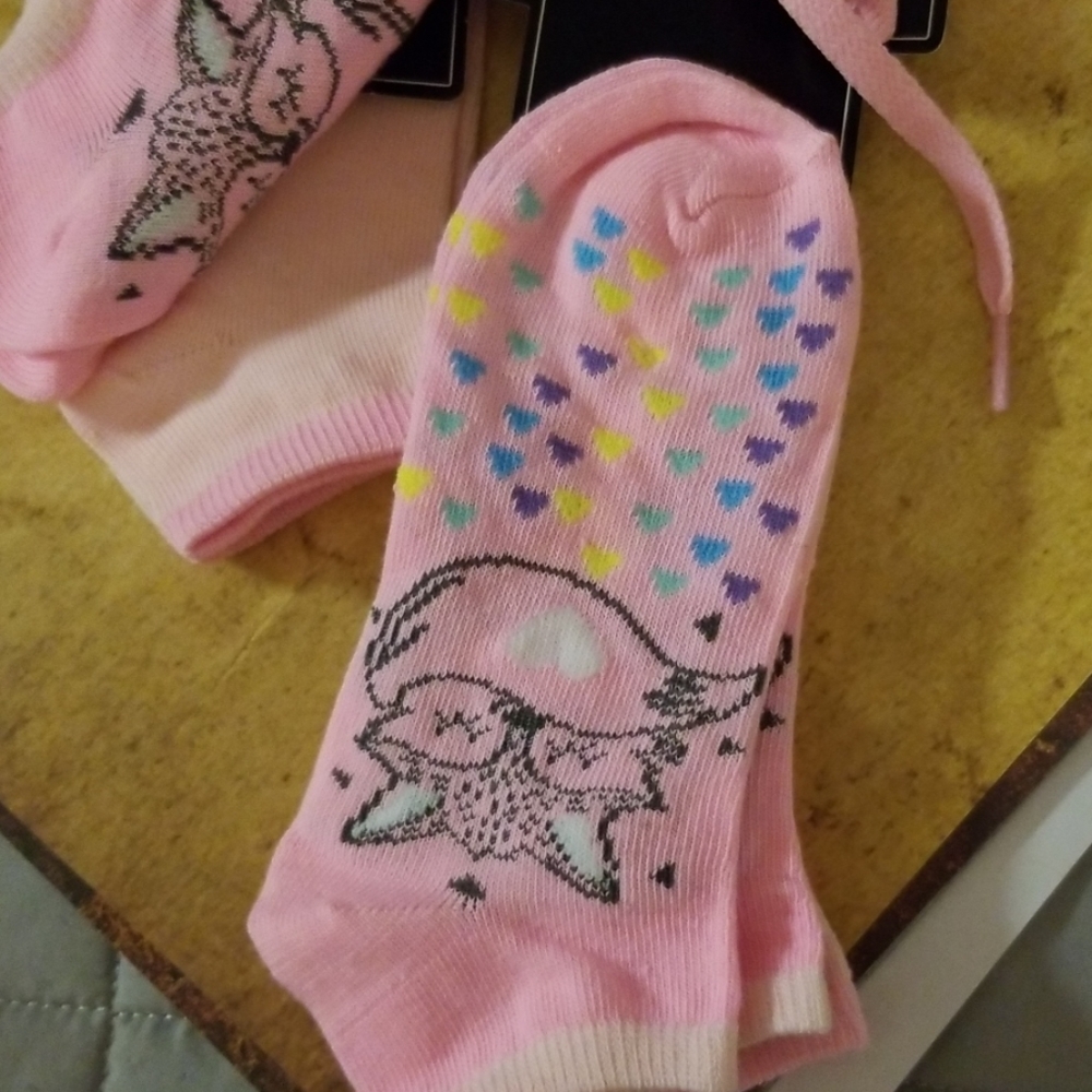 🎉4 pair🎉 - Picture 2 of 4